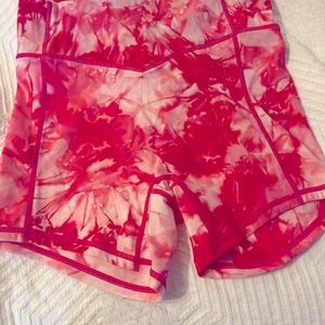 Balance Athletica Oasis Short-Hibiscus